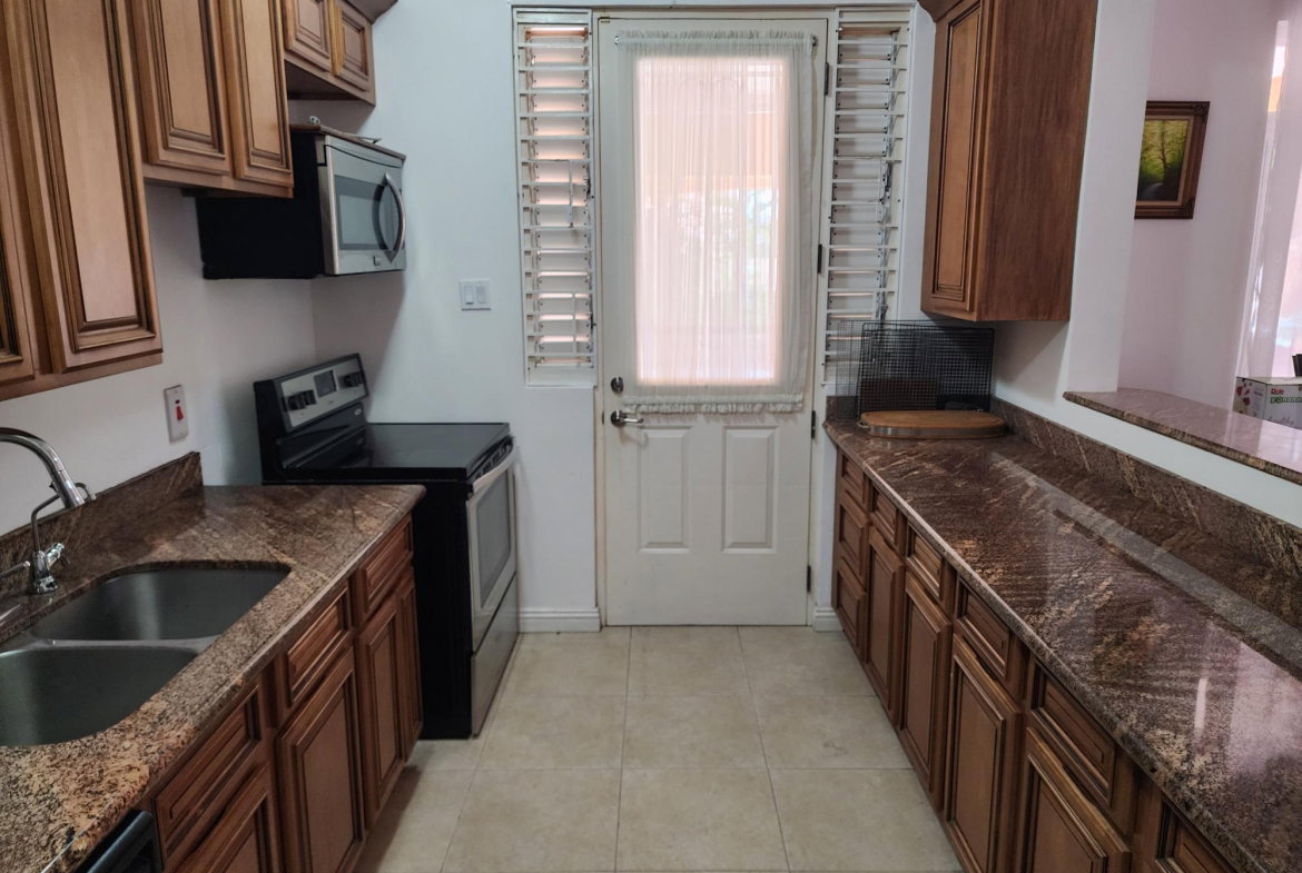 Eleventh image of 5-16 Melwood Avenue in Cherry Gardens, St. Andrew, Jamaica - property is For Sale