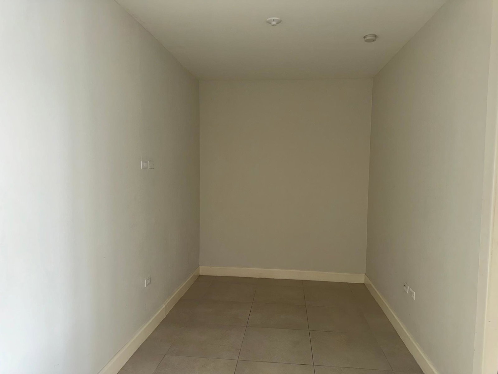 Fifteenth image of 31-33 Seymour Avenue in Kingston 6, St. Andrew, Jamaica - property is For Rent