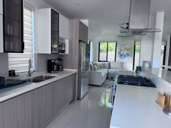 Fourth image of 7-31 Paddington Terrace in Kingston 6, St. Andrew, Jamaica - property is For Rent