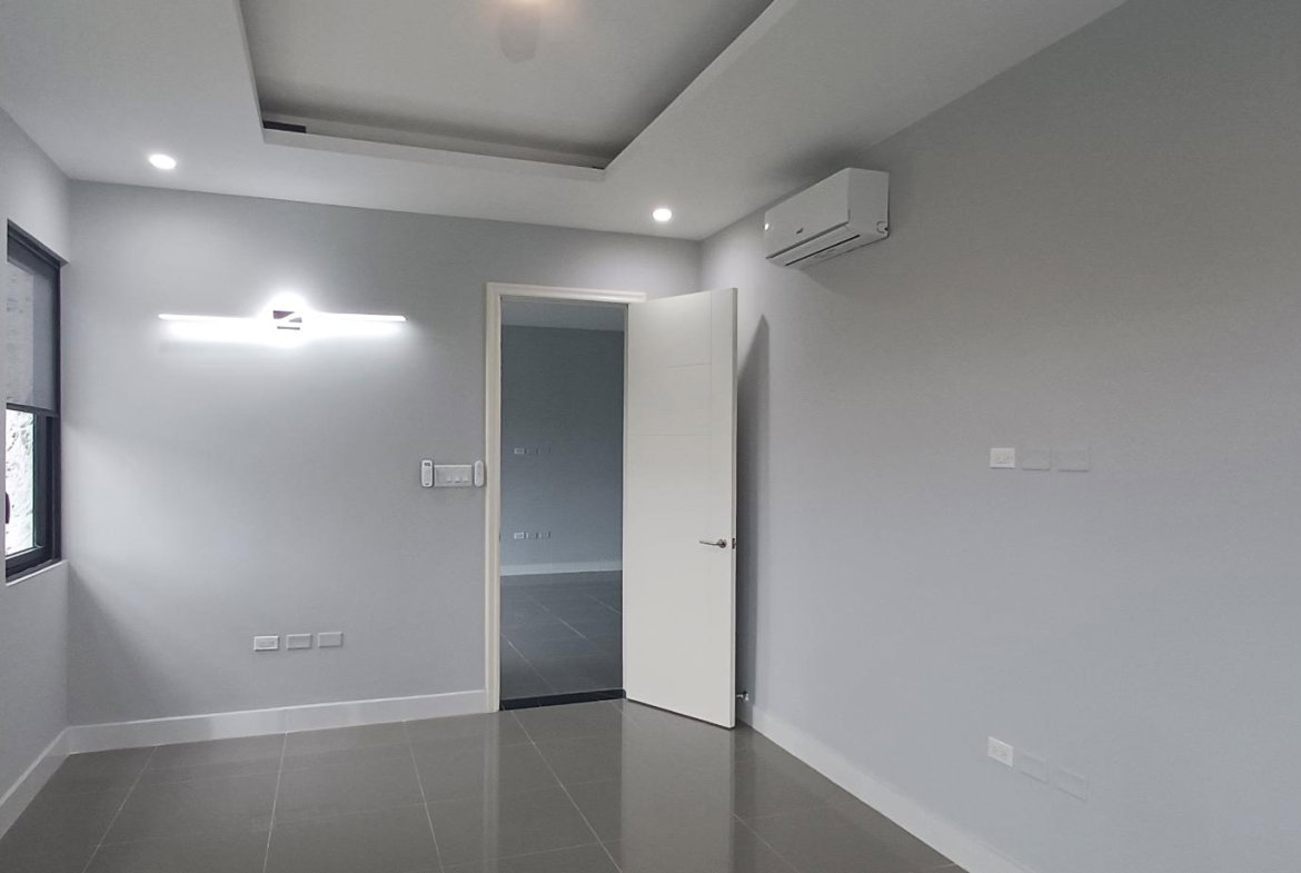 Seventh image of B402-39 Wellington Drive, Kingsto in Mona Heights, St. Andrew, Jamaica - property is For Rent