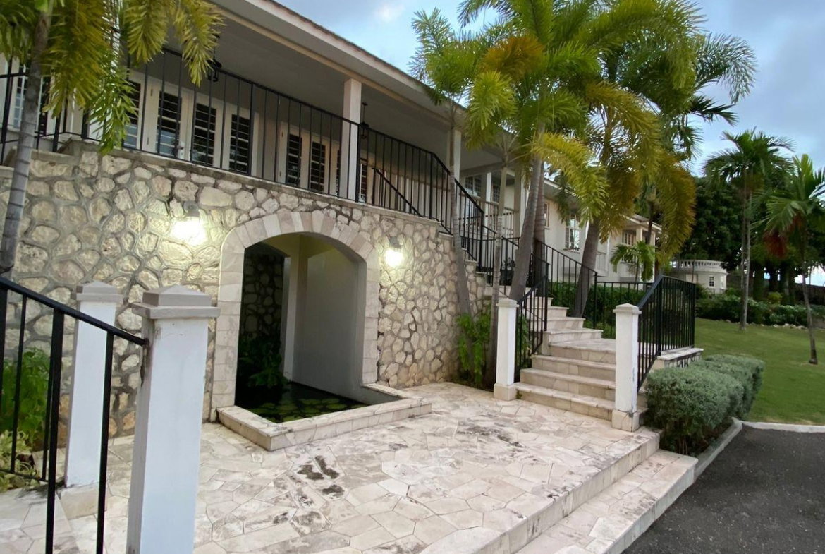 Eleventh image of 2a Wilmington Drive in Barbican, St. Andrew, Jamaica - property is For Sale