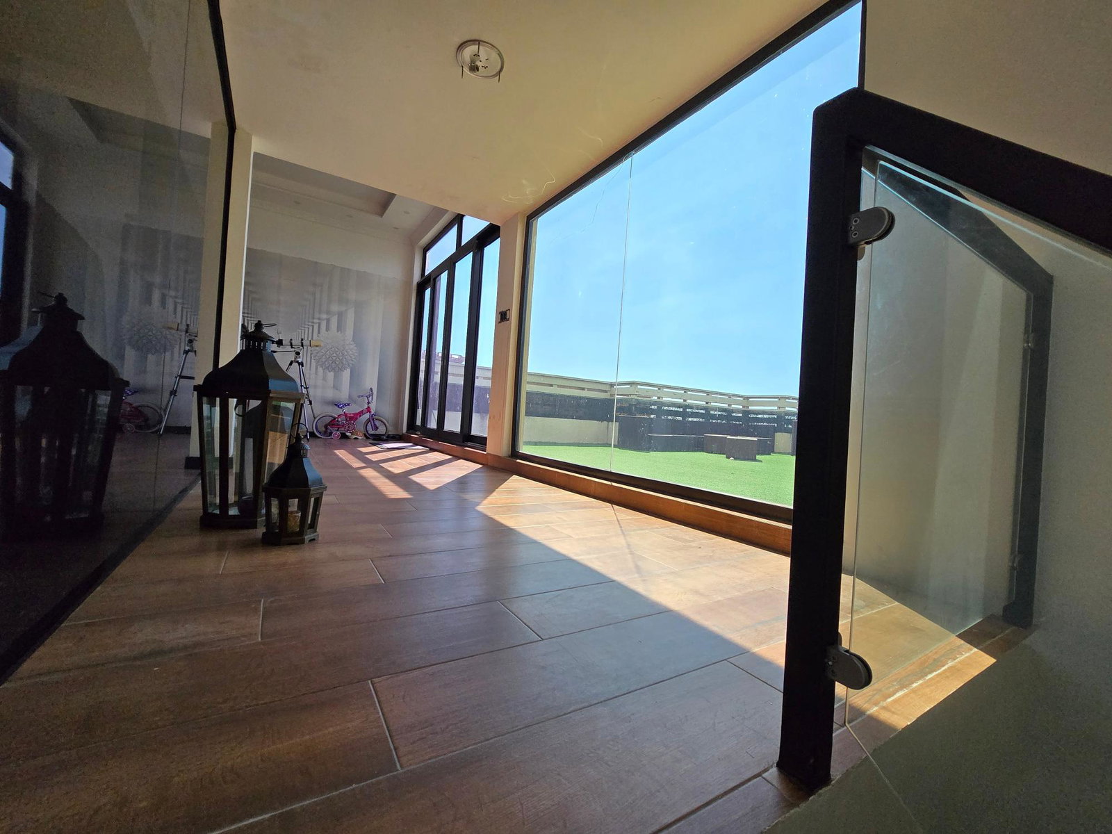 Luxury-Penthouse-for-Sale-in-Norbrook-Jamaica-4-Bedroom-Elegance Seventh image of 6-32 Norbrook Drive in Kingston 8, St. Andrew, Jamaica - property is For Sale