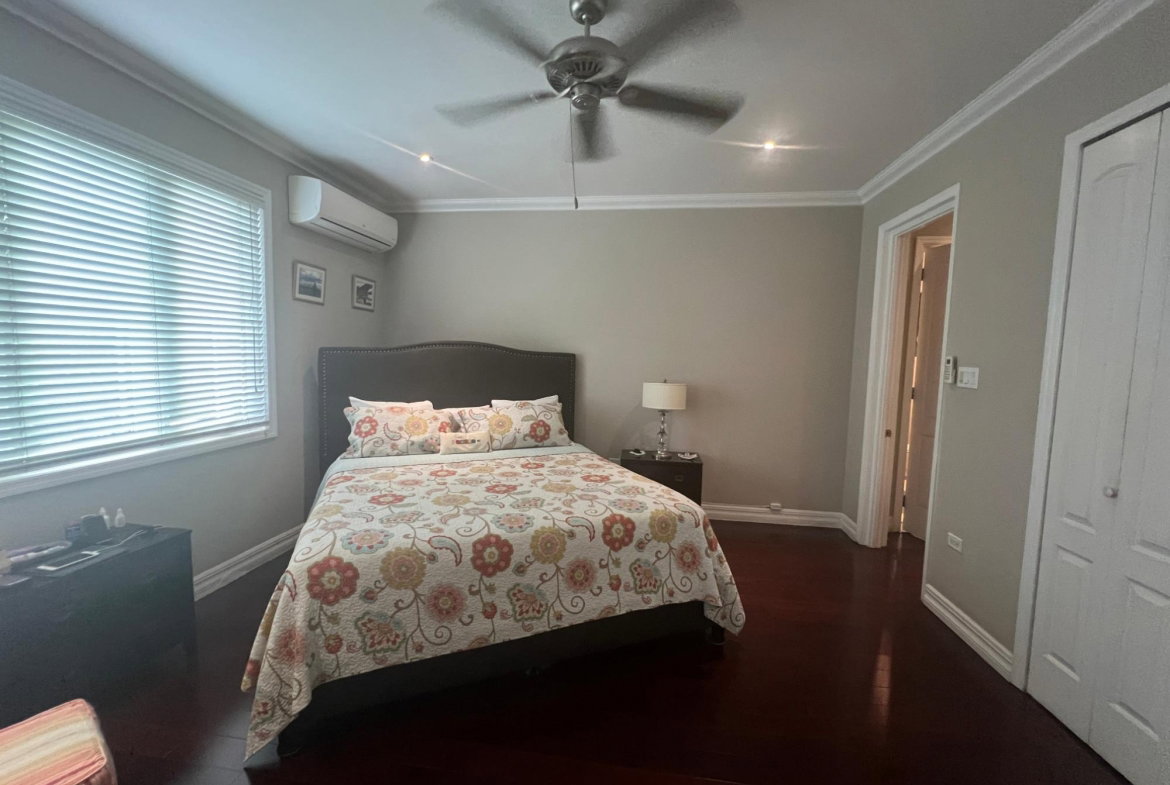 Eleventh image of 14a-25 Liguanea Avenue in Kingston 6, St. Andrew, Jamaica - property is For Sale