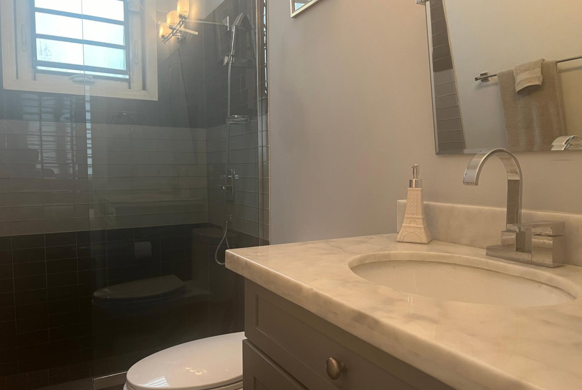 Fifteenth image of 14a-25 Liguanea Avenue in Kingston 6, St. Andrew, Jamaica - property is For Sale