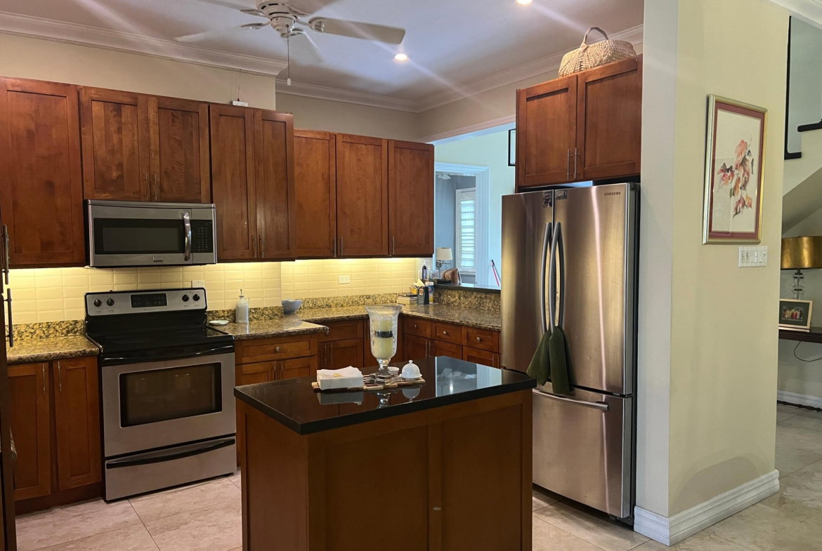 Third image of 14a-25 Liguanea Avenue in Kingston 6, St. Andrew, Jamaica - property is For Sale