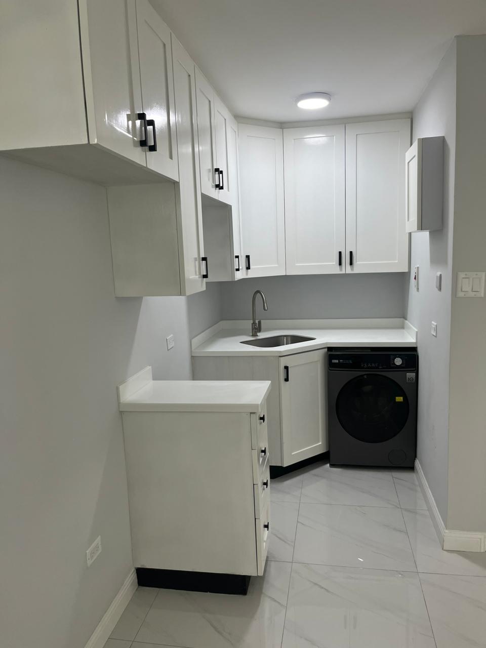 Modern-1-Bedroom-Apartment-for-Rent-in-Kingston-10-Drumblair-Court Second image of 45a Waterloo rd in Kingston 10, St. Andrew, Jamaica - property is For Rent
