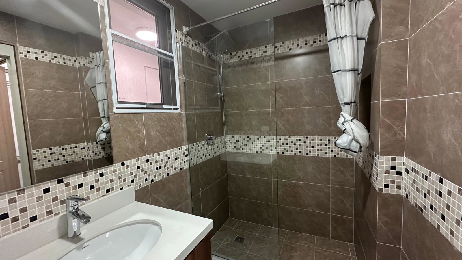 Modern-1-Bedroom-Apartment-for-Rent-in-The-Vineyards-Kingston Fifteenth image of B2-50 1/4 Deanery Road in Vineyard Town, St. Andrew, Jamaica - property is For Rent
