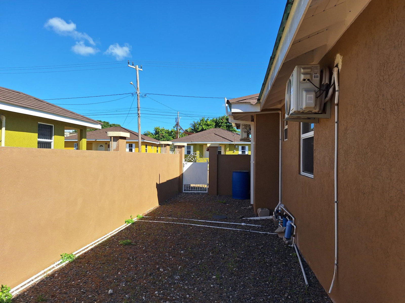 Modern-2-Bedroom-House-for-Rent-in-St.-Catherine-Jamaica Twenty-Second image of 68- Colbeck Junction in Colbeck, St. Catherine, Jamaica - property is For Rent