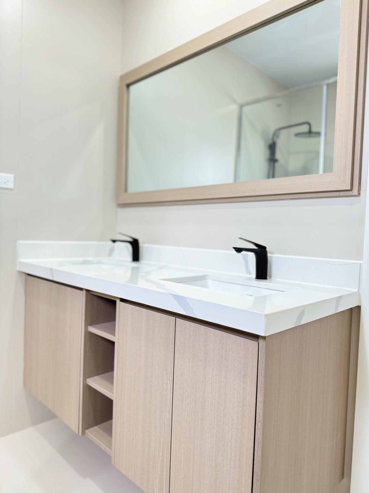 Eleventh image of 239- Oak Estate in Greater Portmore, St. Catherine, Jamaica - property is For Sale