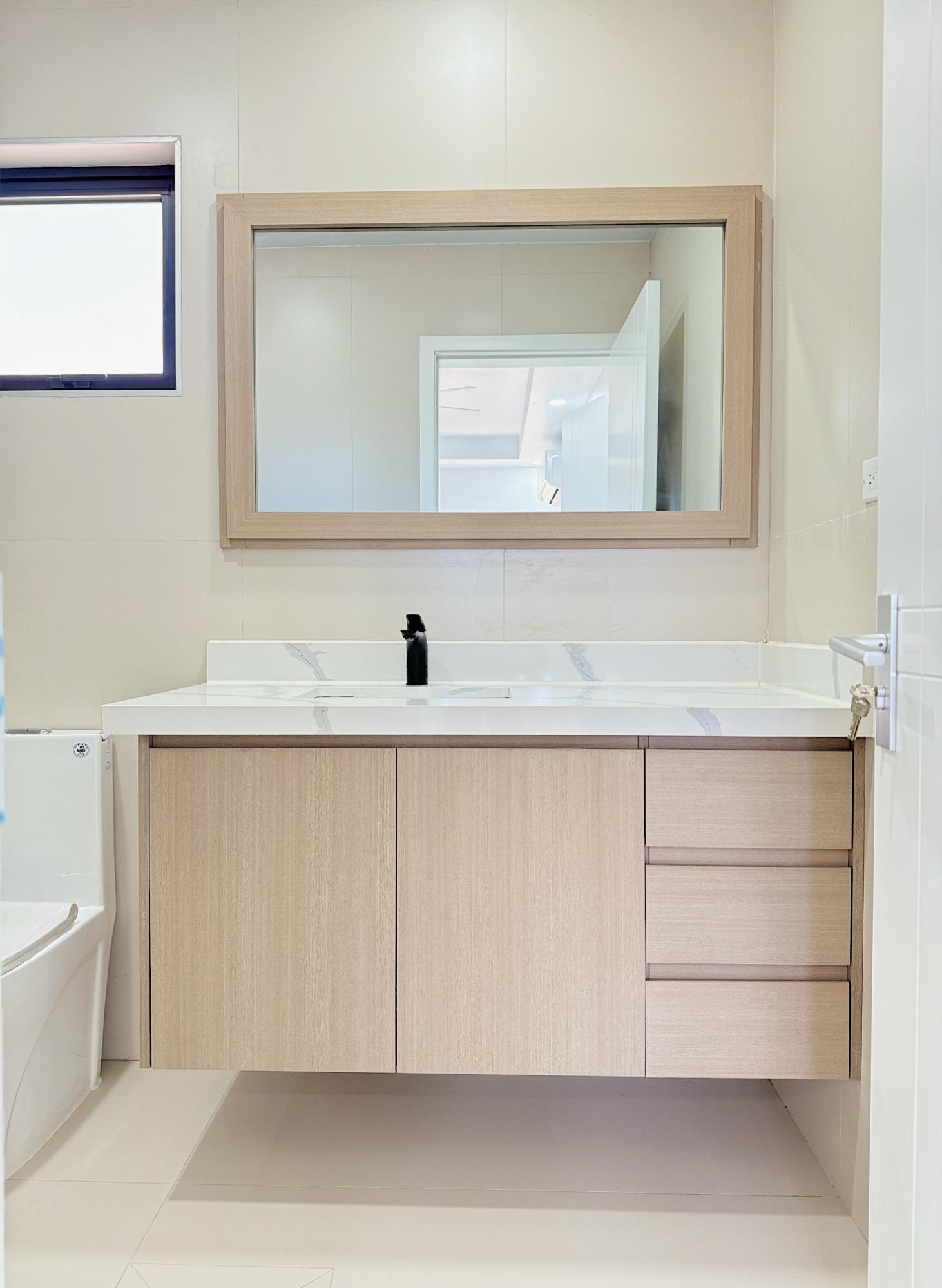 Seventh image of 239- Oak Estate in Greater Portmore, St. Catherine, Jamaica - property is For Sale