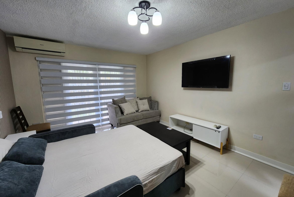 Twelfth image of 21a-14 Clieveden Avenue in Kingston 6, St. Andrew, Jamaica - property is For Rent