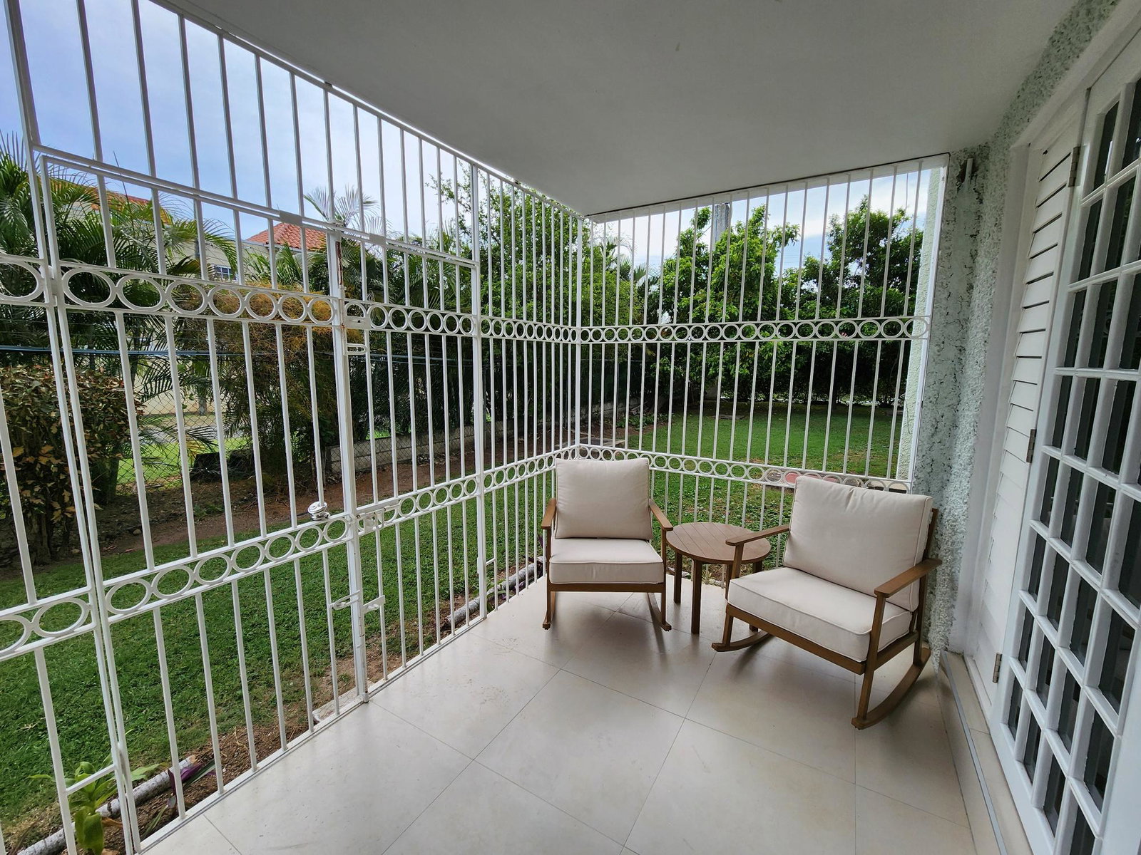 Thirteenth image of 21a-14 Clieveden Avenue in Kingston 6, St. Andrew, Jamaica - property is For Rent