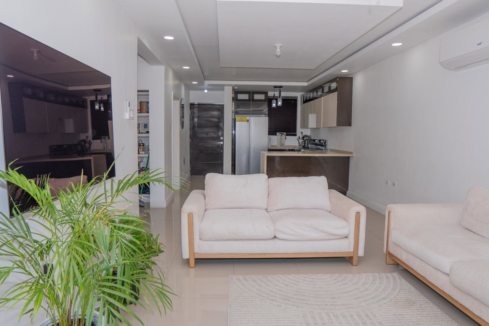 Sixteenth image of 6-11 1/2 Charlemont Avenue in Barbican, St. Andrew, Jamaica - property is For Rent