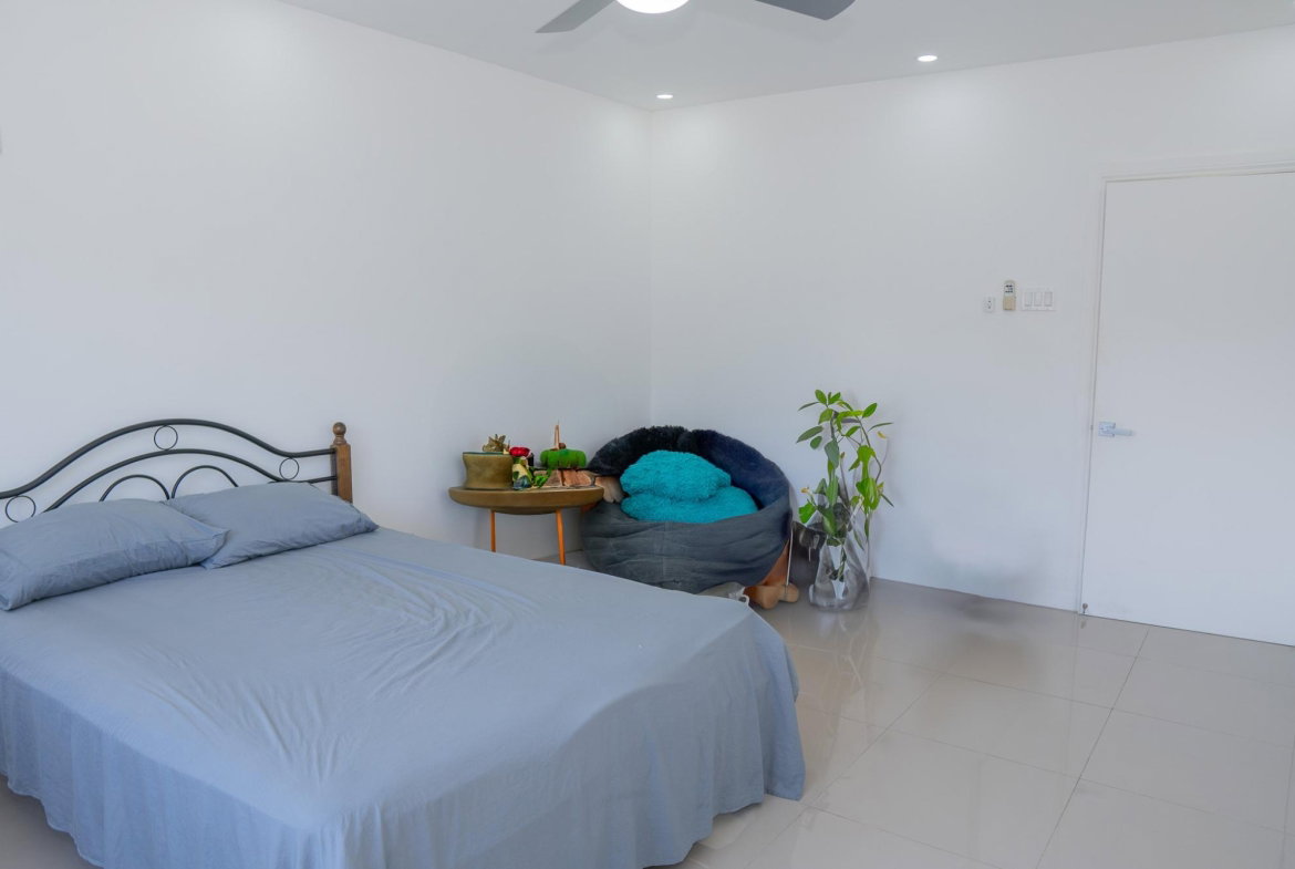 Tenth image of 6-11 1/2 Charlemont Avenue in Barbican, St. Andrew, Jamaica - property is For Rent