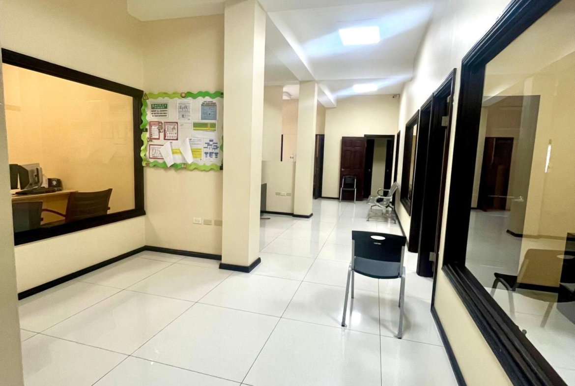 Eighth image of 3 Aldington Avenue in Kingston 10, St. Andrew, Jamaica - property is For Rent