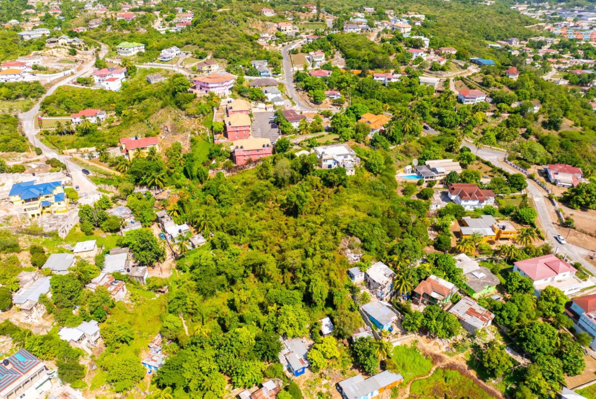 Seventh image of 1 St. Jago Heights in St. Jago Heights, St. Catherine, Jamaica - property is For Sale