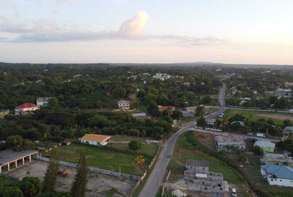 Fifth image of 16a Chateau, Palmers Cross in Palmers Cross, Clarendon, Jamaica - property is For Sale