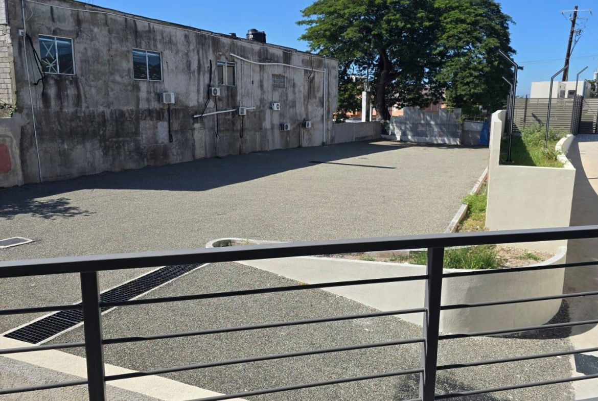 Ninth image of 13-110 Constant Spring Road in Kingston 8, St. Andrew, Jamaica - property is For Rent