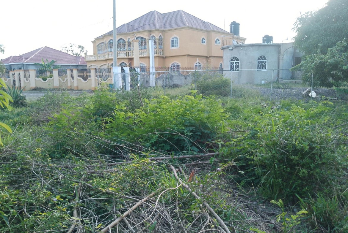 Eleventh image of 59 Fyall Four Paths in Four Paths, Clarendon, Jamaica - property is For Sale