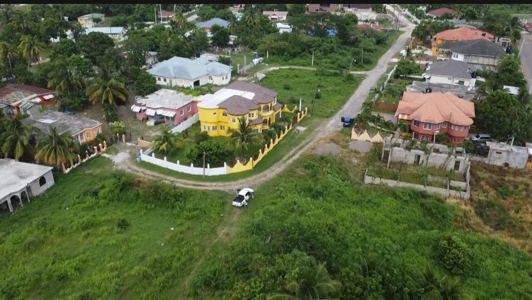 Third image of 20 Merrivale Meadows,chateau in Chateau, Clarendon, Jamaica - property is For Sale