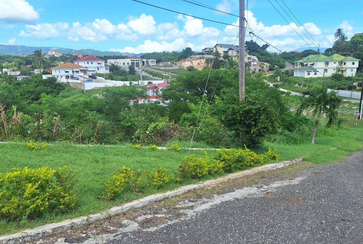 Sixth image of Rodney Hts st Jago Heights in St. Jago Heights, St. Catherine, Jamaica - property is For Sale