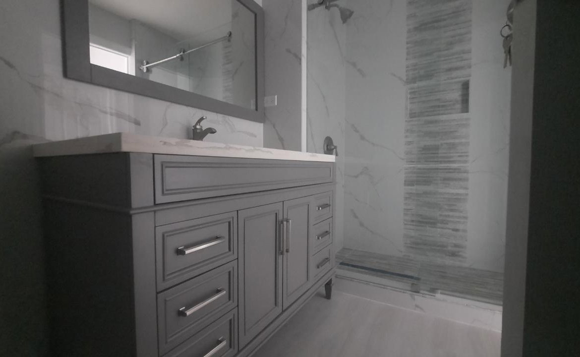 Fifteenth image of 4-56b Chevy Chase in Kingston 19, St. Andrew, Jamaica - property is For Rent