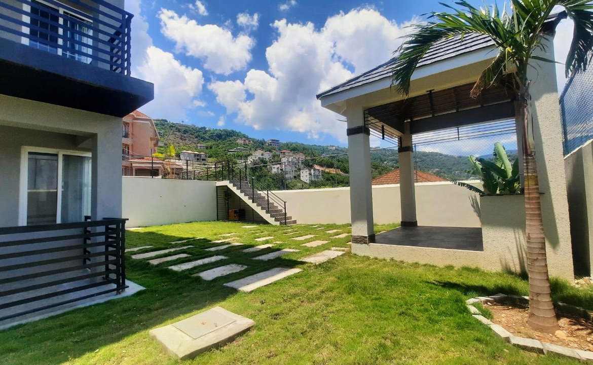 Twenty-First image of 4-56b Chevy Chase in Kingston 19, St. Andrew, Jamaica - property is For Rent