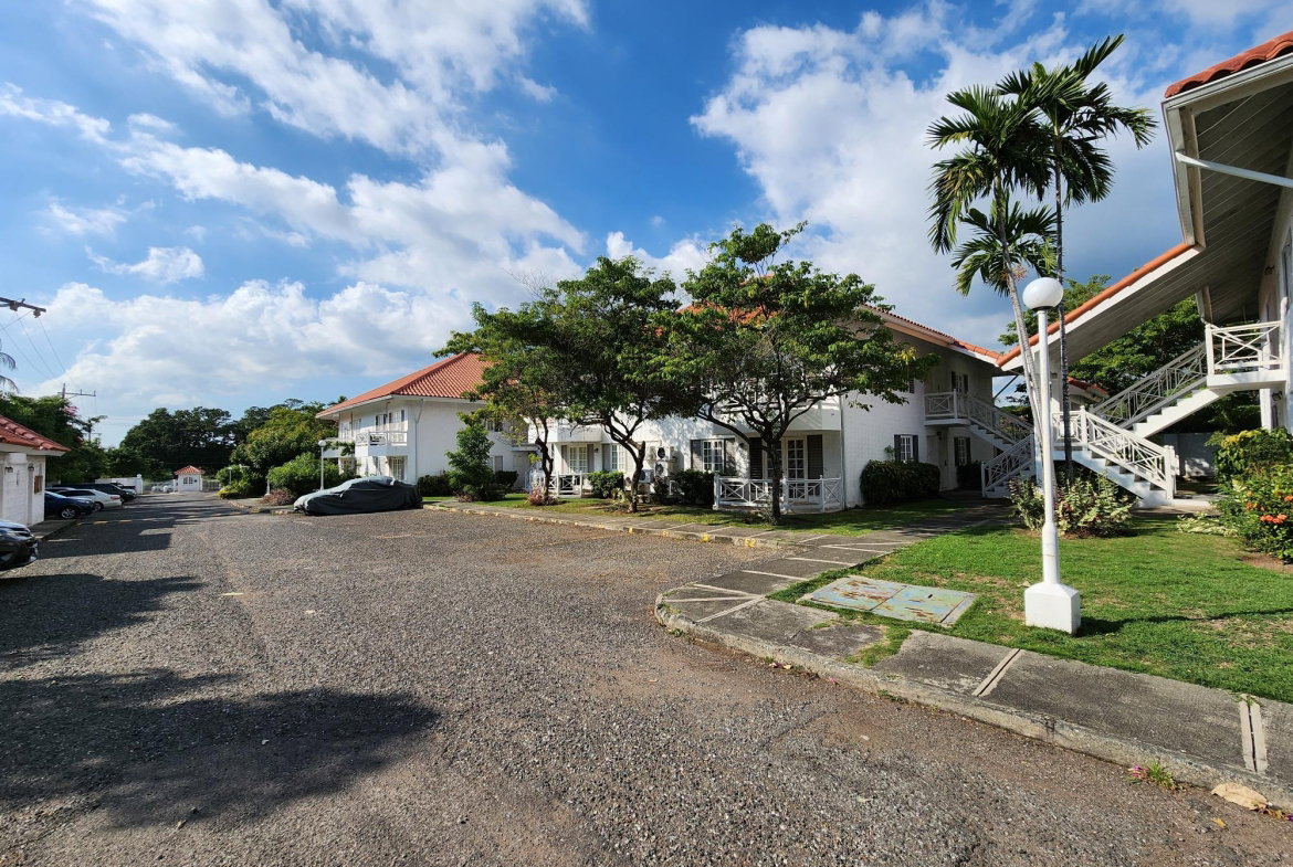 Twenty-Fourth image of F6-8 East Kings House Road in Kingston 6, St. Andrew, Jamaica - property is For Rent