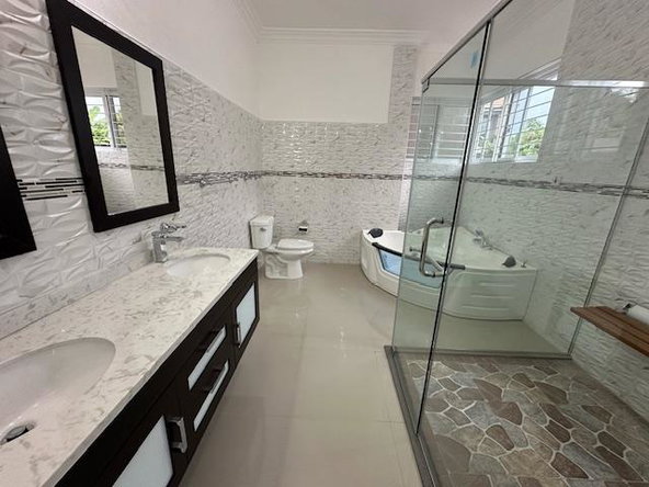 Eleventh image of 5-36 Merrivale Avenue in Kingston 8, St. Andrew, Jamaica - property is For Rent