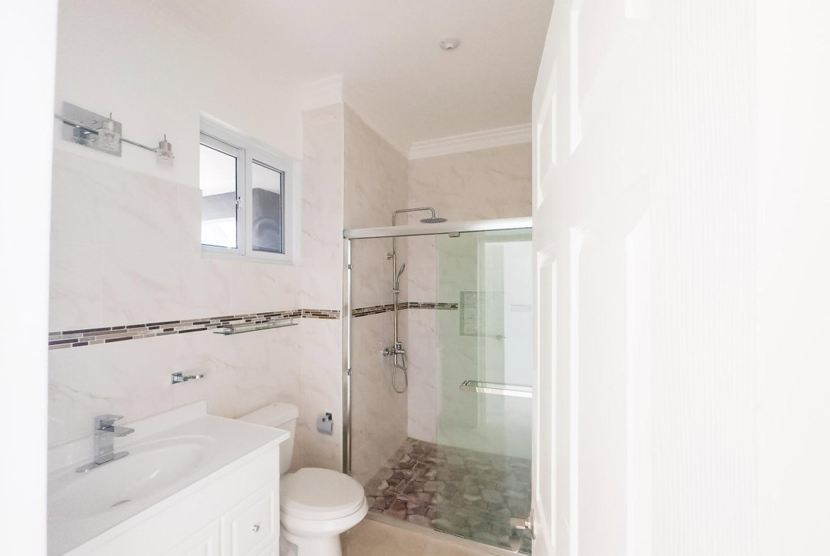 Seventeenth image of 5-36 Merrivale Avenue in Kingston 8, St. Andrew, Jamaica - property is For Rent