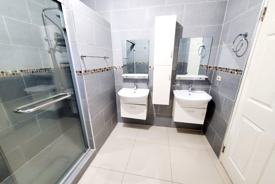 Tenth image of 4-5-7 Mannings Avenue in Kingston 8, St. Andrew, Jamaica - property is For Rent