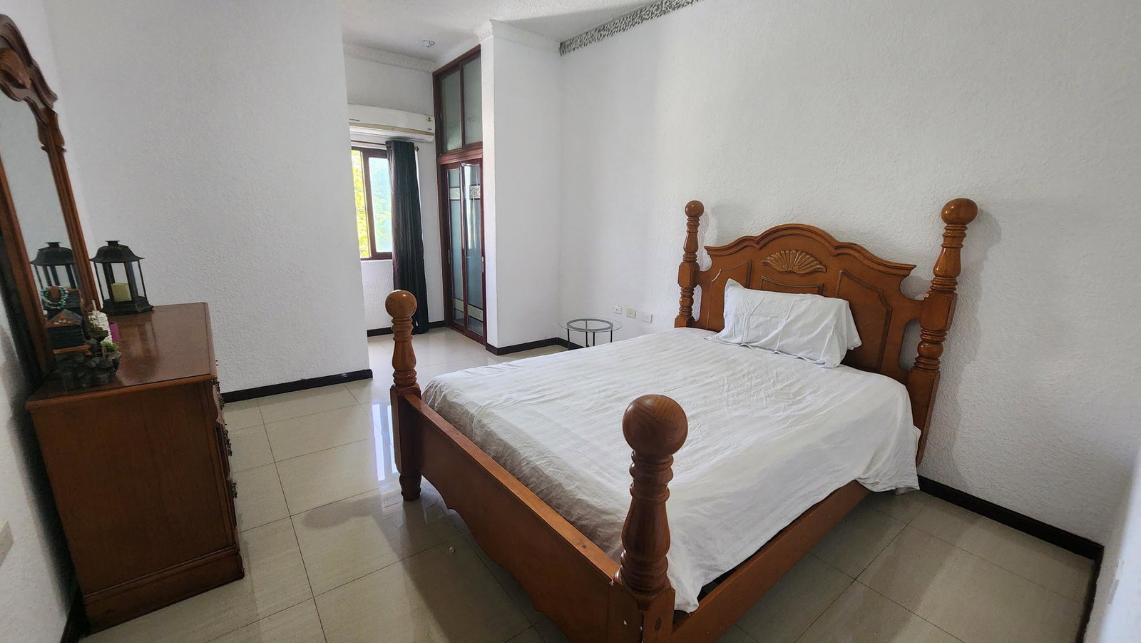 Fourth image of 16-10 Richings Avenue in Kingston 6, St. Andrew, Jamaica - property is For Rent