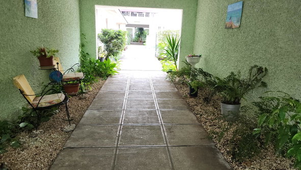 Third image of 1a-14 Clieveden Avenue in Kingston 6, St. Andrew, Jamaica - property is For Rent