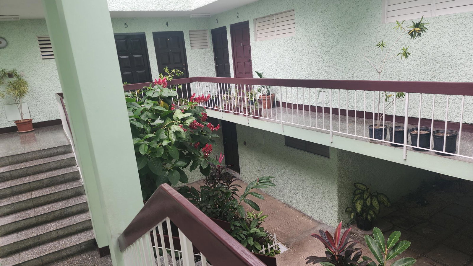 Fifth image of 1a-14 Clieveden Avenue in Kingston 6, St. Andrew, Jamaica - property is For Rent