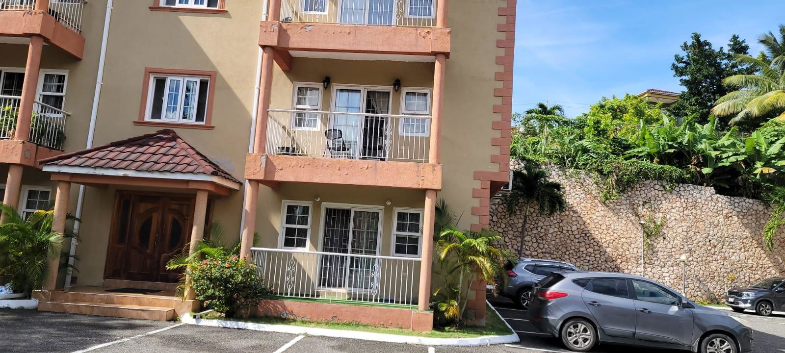 Spacious-2-Bedroom-Apartment-for-Sale-in-Brentwood-Terrace-Red-Hills Second image of 18-12a Brentwood Terrace in Kingston 19, St. Andrew, Jamaica - property is For Sale