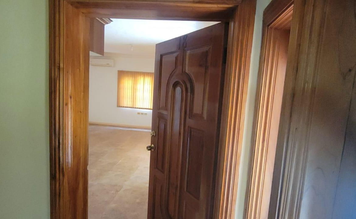 Spacious-2-Bedroom-Apartment-for-Sale-in-Brentwood-Terrace-Red-Hills Twelfth image of 18-12a Brentwood Terrace in Kingston 19, St. Andrew, Jamaica - property is For Sale