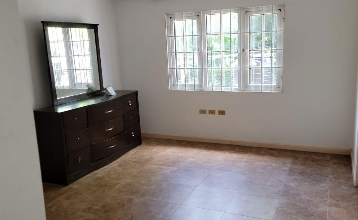 Spacious-2-Bedroom-Apartment-for-Sale-in-Brentwood-Terrace-Red-Hills Twenty-Third image of 18-12a Brentwood Terrace in Kingston 19, St. Andrew, Jamaica - property is For Sale
