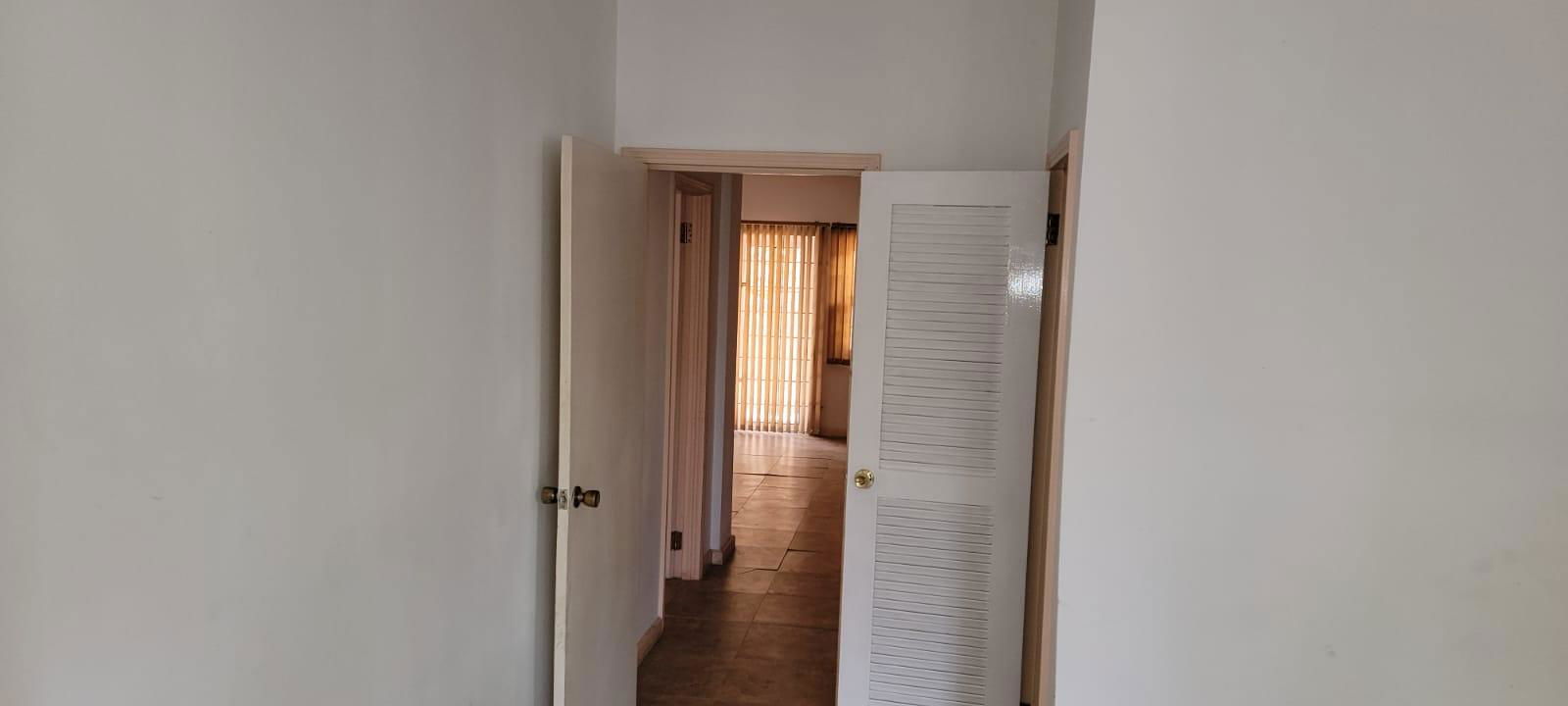 Spacious-2-Bedroom-Apartment-for-Sale-in-Brentwood-Terrace-Red-Hills Twenty-Fifth image of 18-12a Brentwood Terrace in Kingston 19, St. Andrew, Jamaica - property is For Sale