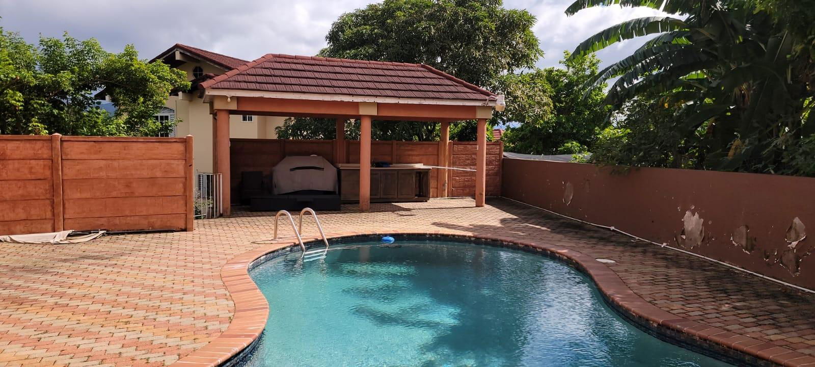 Spacious-2-Bedroom-Apartment-for-Sale-in-Brentwood-Terrace-Red-Hills Fourth image of 18-12a Brentwood Terrace in Kingston 19, St. Andrew, Jamaica - property is For Sale