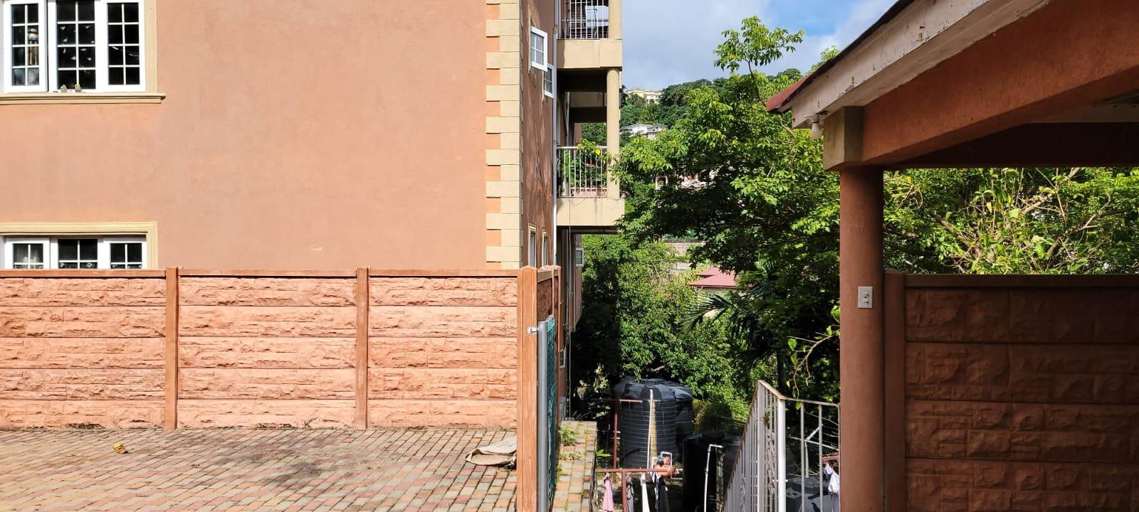 Spacious-2-Bedroom-Apartment-for-Sale-in-Brentwood-Terrace-Red-Hills Sixth image of 18-12a Brentwood Terrace in Kingston 19, St. Andrew, Jamaica - property is For Sale