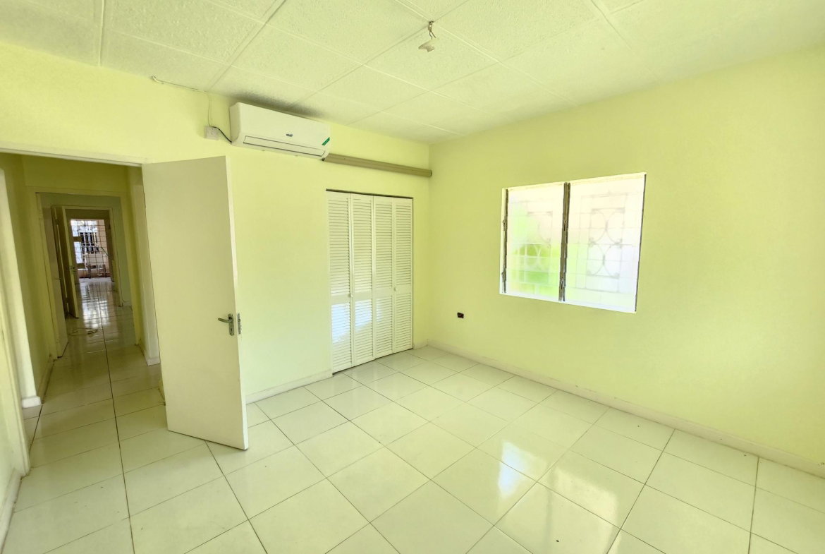 Thirteenth image of B-17 Colliston Drive in Kingston 10, St. Andrew, Jamaica - property is For Rent