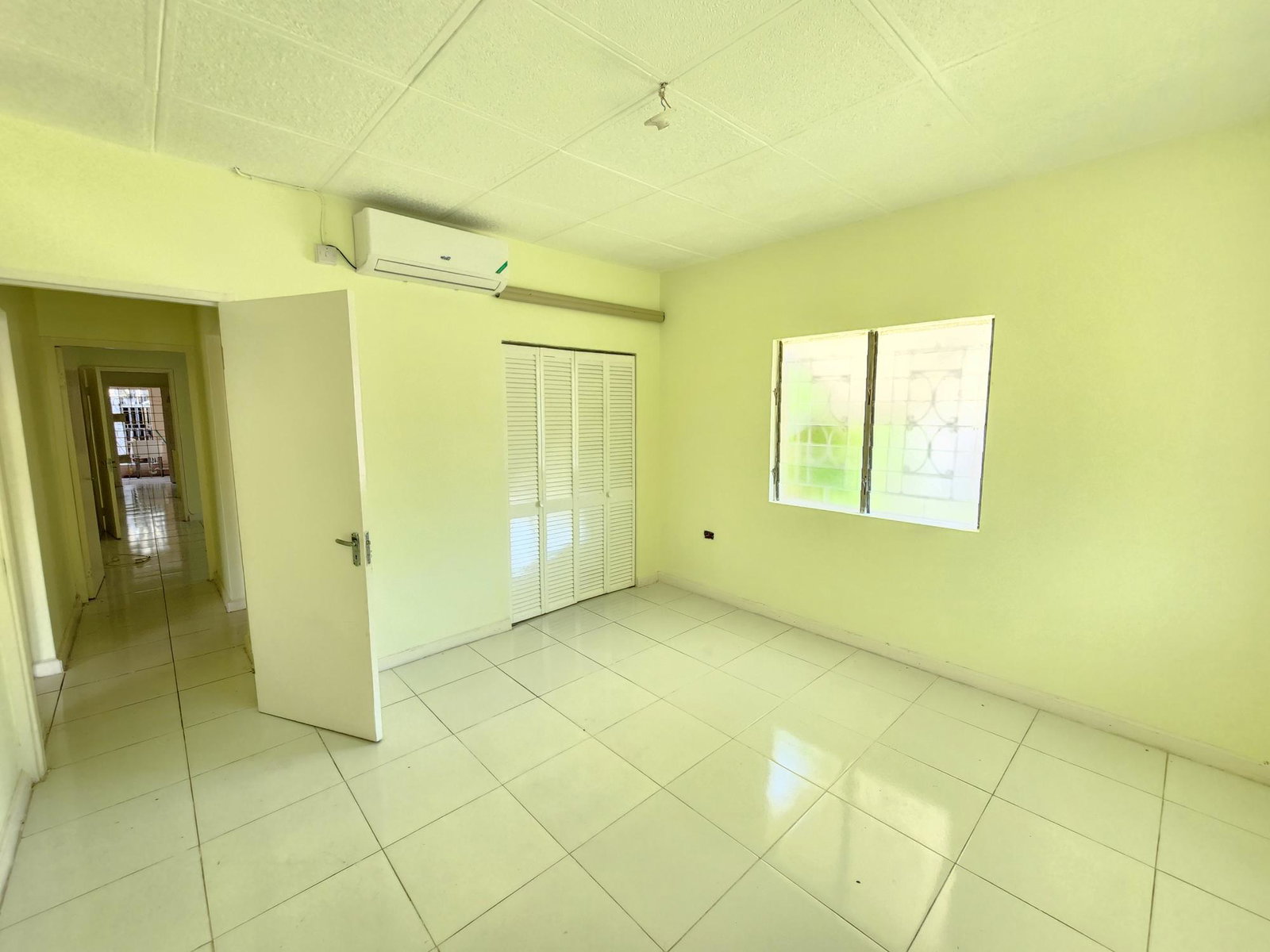 Thirteenth image of B-17 Colliston Drive in Kingston 10, St. Andrew, Jamaica - property is For Rent
