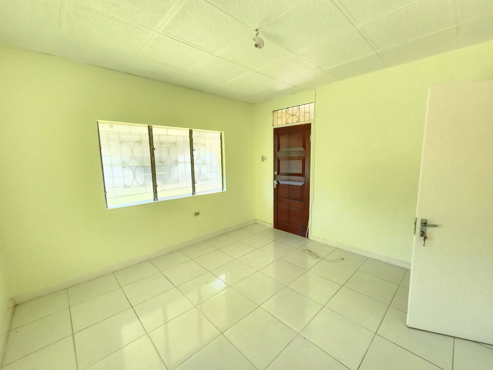 Fifteenth image of B-17 Colliston Drive in Kingston 10, St. Andrew, Jamaica - property is For Rent