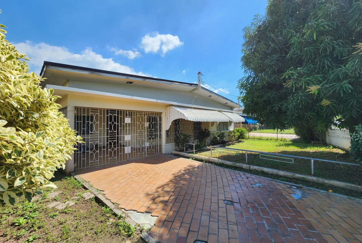 Twenty-Seventh image of B-17 Colliston Drive in Kingston 10, St. Andrew, Jamaica - property is For Rent