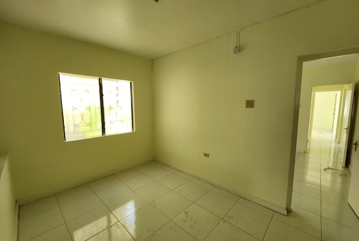 Fifth image of B-17 Colliston Drive in Kingston 10, St. Andrew, Jamaica - property is For Rent