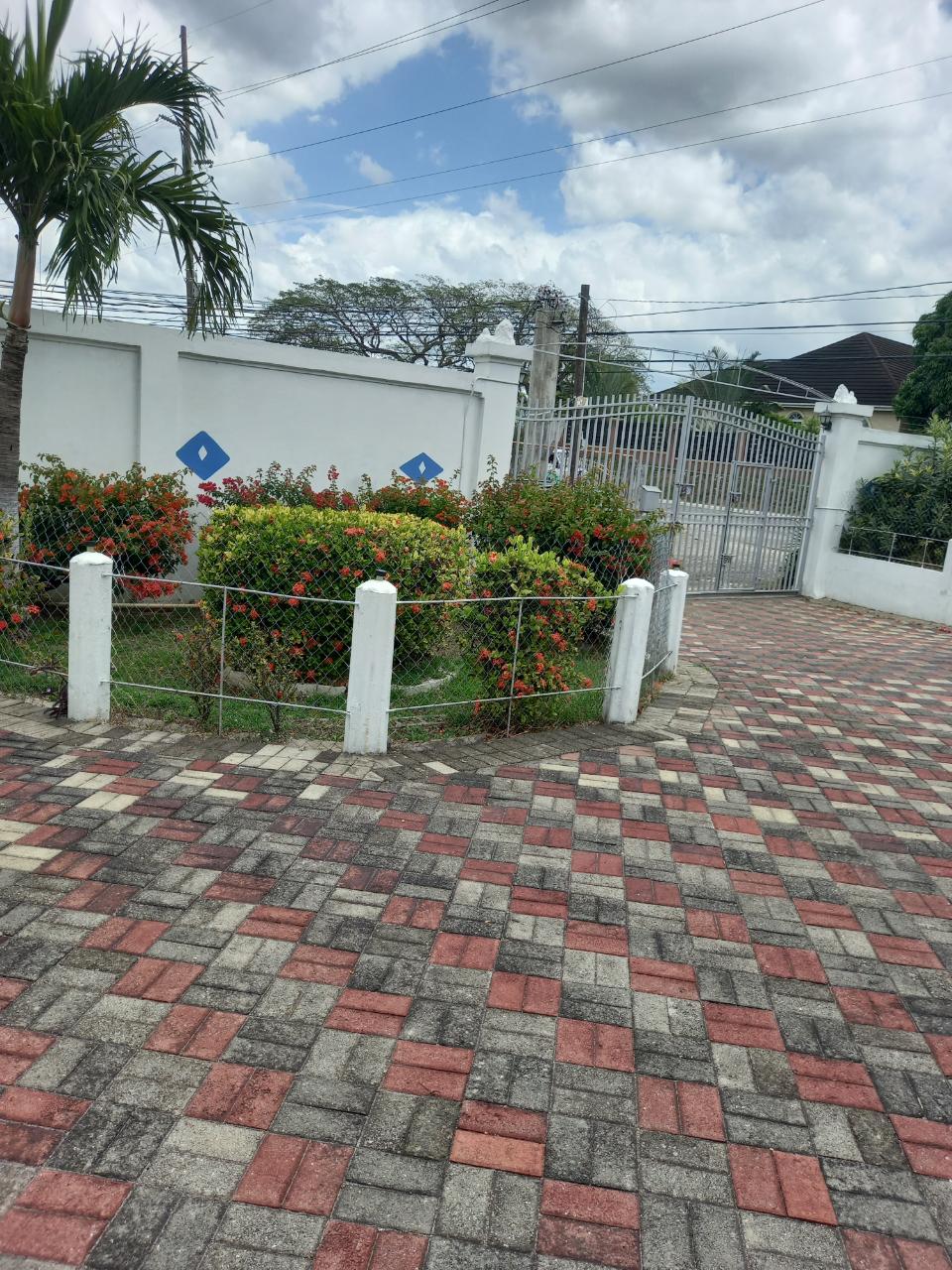 Fifth image of 14 Glenmuir Road in May Pen, Clarendon, Jamaica - property is For Sale