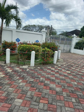 Fifth image of 14 Glenmuir Road in May Pen, Clarendon, Jamaica - property is For Sale