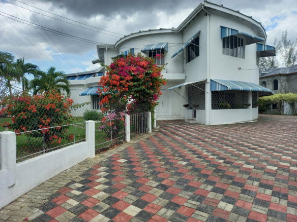 First image of 14 Glenmuir Road in May Pen, Clarendon, Jamaica - property is For Sale