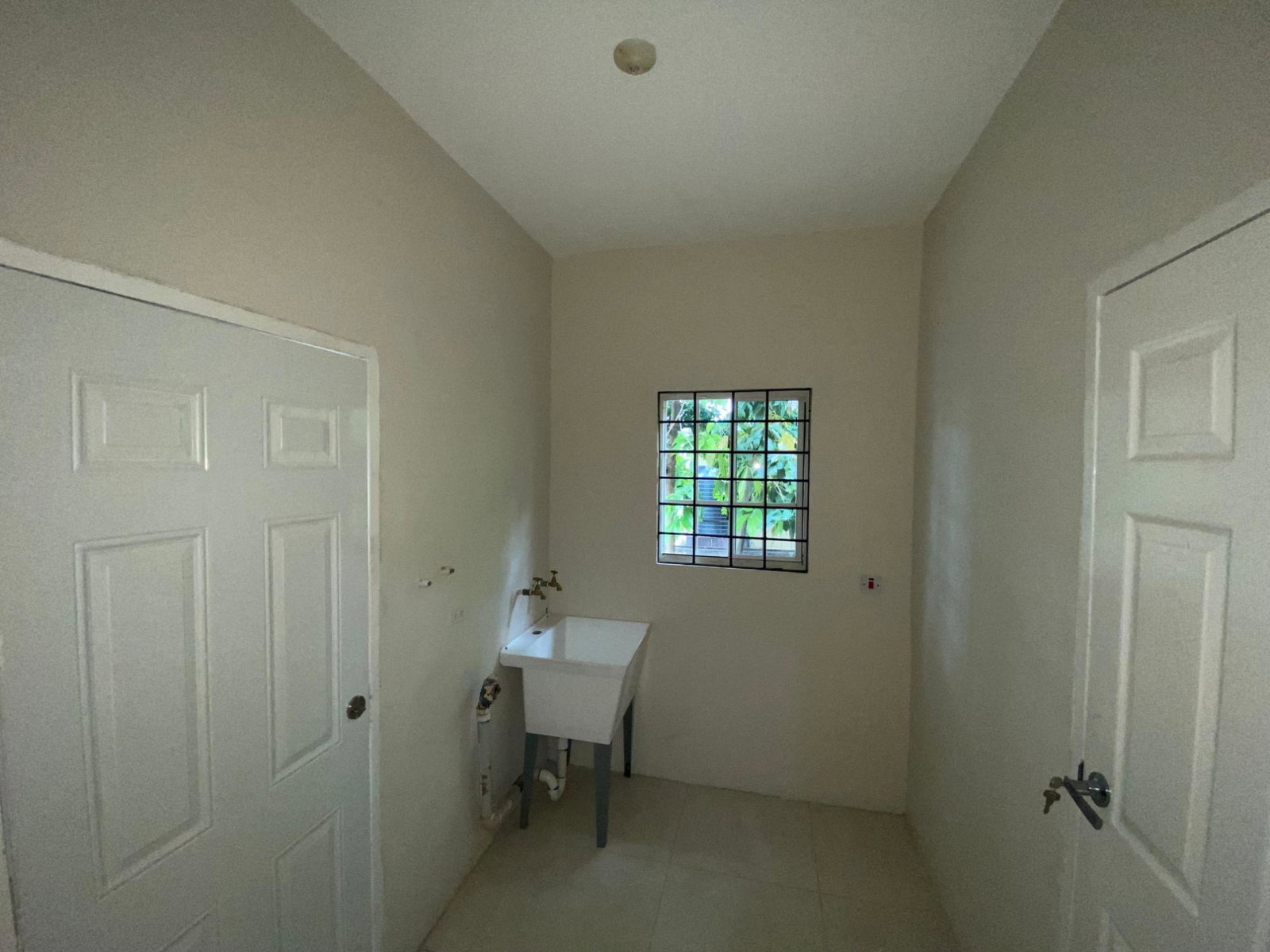 Thirteenth image of 9 West Kings House Close in Kingston 10, St. Andrew, Jamaica - property is For Sale