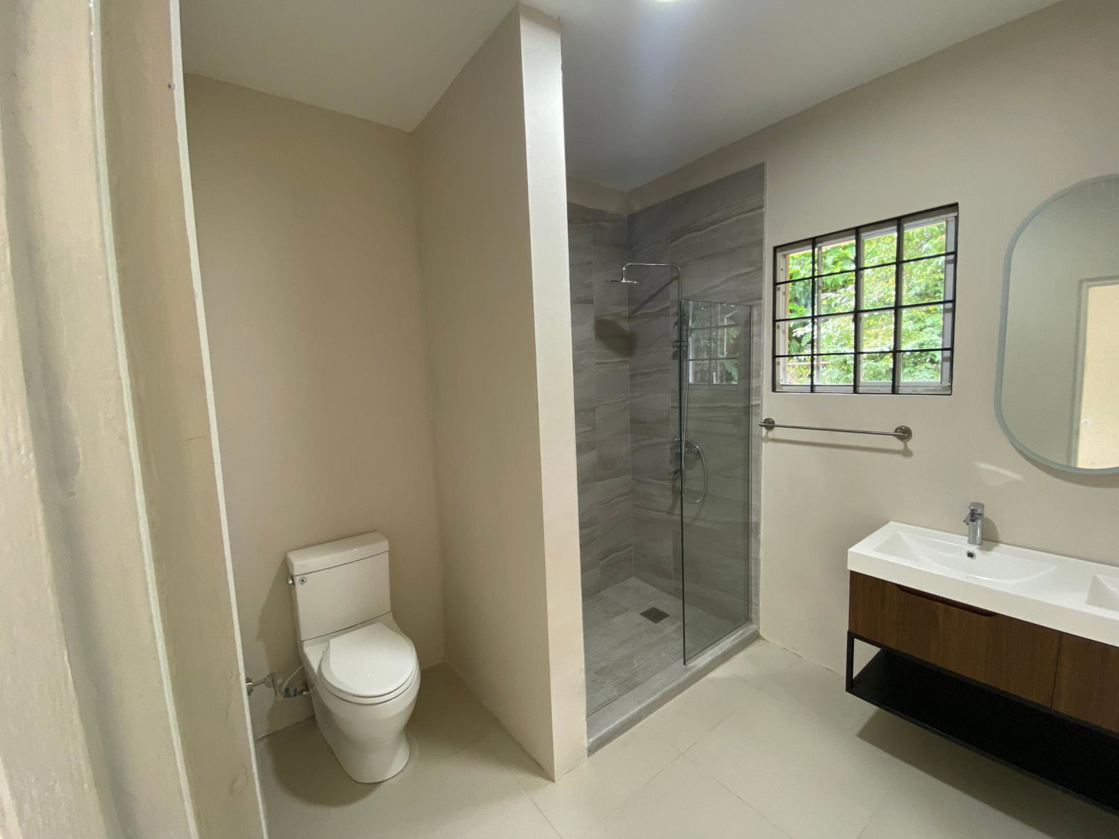 Nineteenth image of 9 West Kings House Close in Kingston 10, St. Andrew, Jamaica - property is For Sale